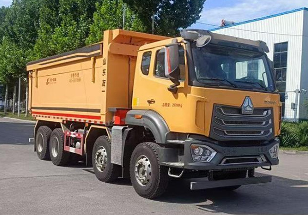 路面養(yǎng)護(hù)車